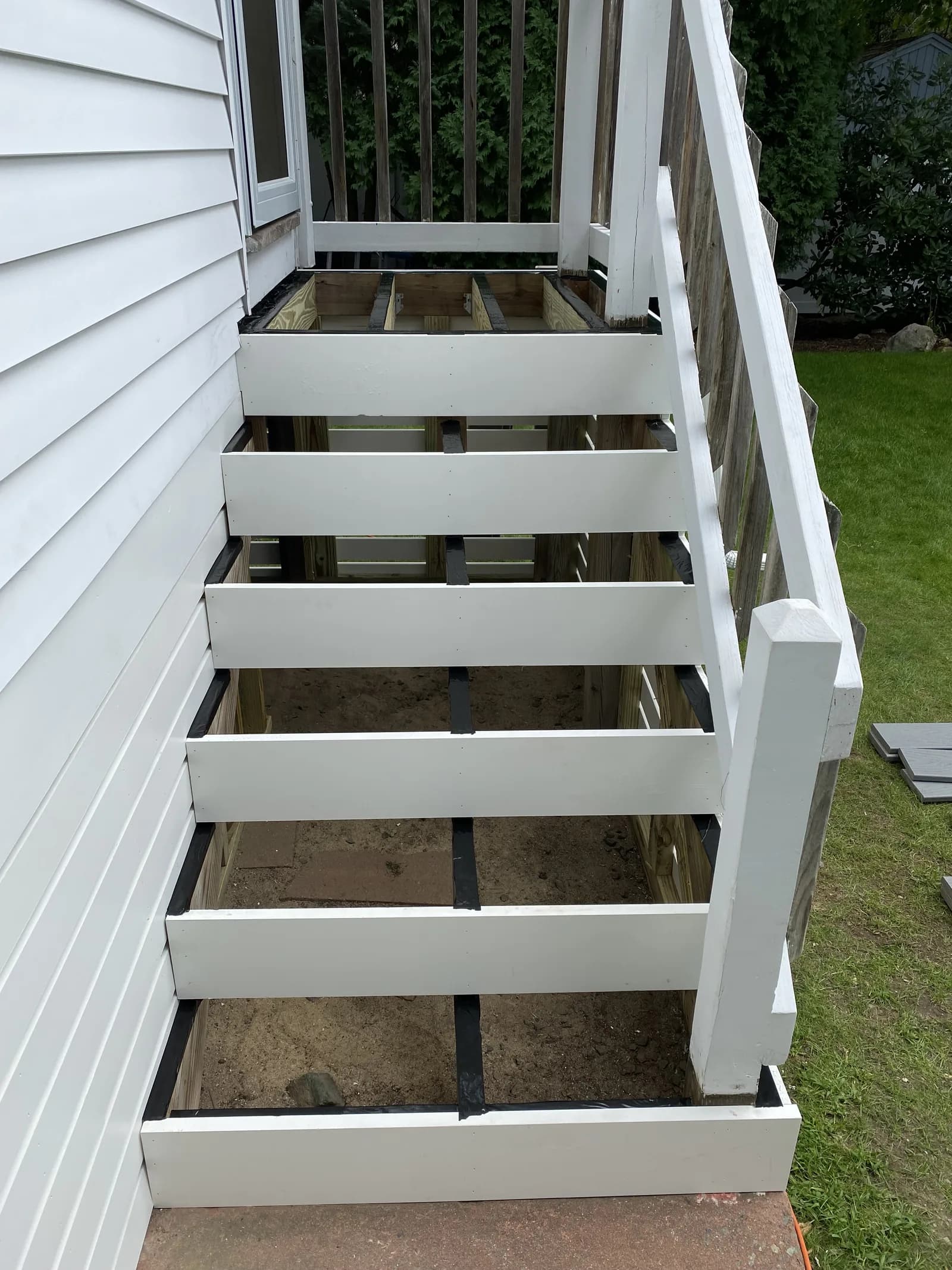 Deck with Custom Lattice